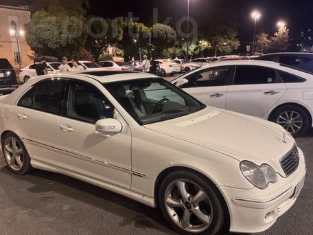 Mercedes-Benz C-Класс, 2005 — 照片 1