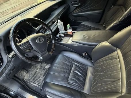 Lexus LS, 2018 — сүрөт 2