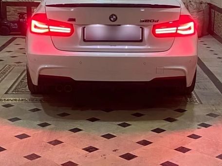 BMW 3 серии, 2018 — 照片 3
