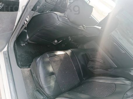 Toyota Ipsum, 2002 — photo 7