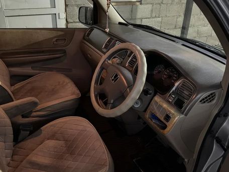 Honda Stepwgn, 2003 — photo 2
