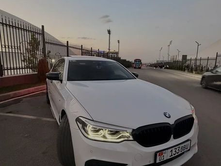 BMW 5 серии, 2018 — фото 1