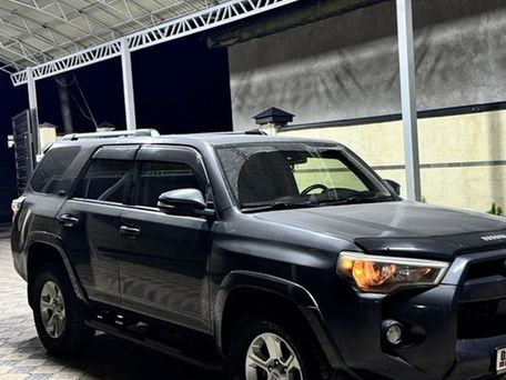 Toyota 4Runner, 2021 — фото 2