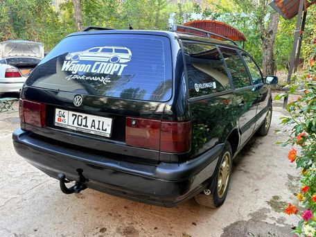 Volkswagen Passat, 1994 — 照片 2