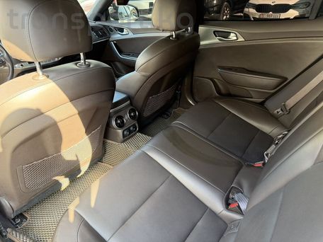 Kia Stinger, 2018 — сүрөт 9