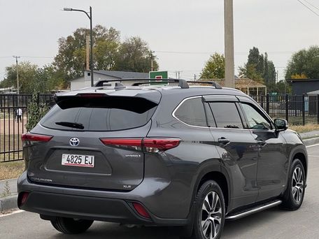 Toyota Highlander, 2022 — сүрөт 11