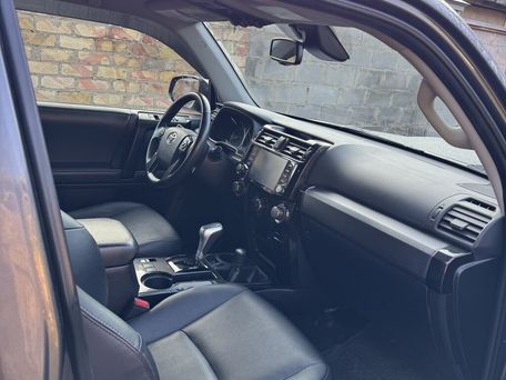 Toyota 4Runner, 2021 — photo 9