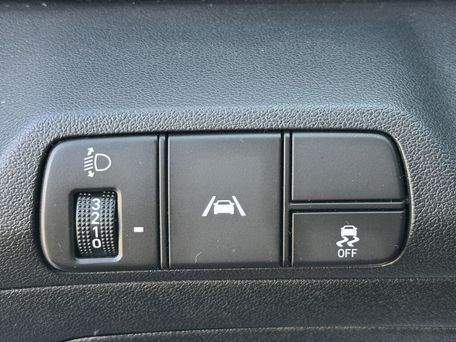 Hyundai Avante, 2021 — 照片 10