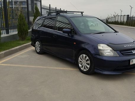 Honda Stream, 2002 — 照片 2
