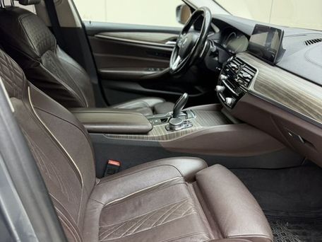 BMW 5 Series, 2018 — photo 5