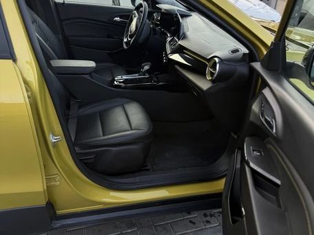 Chevrolet Trax, 2023 — сүрөт 6