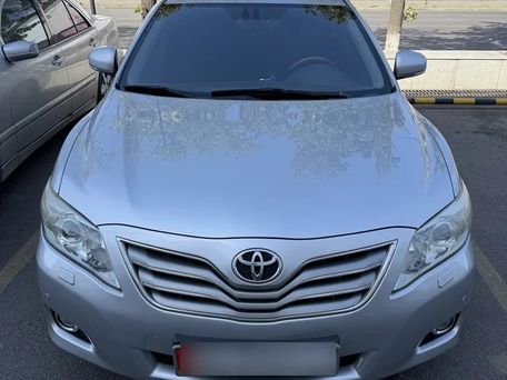 Toyota Camry, 2010 — фото 1