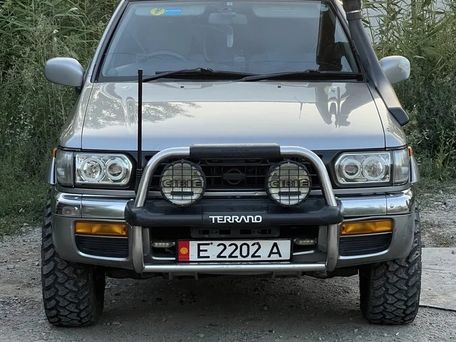 Nissan Terrano, 1998 — 照片 1