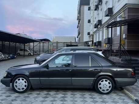 Mercedes-Benz E-Класс, 1995 — сүрөт 5