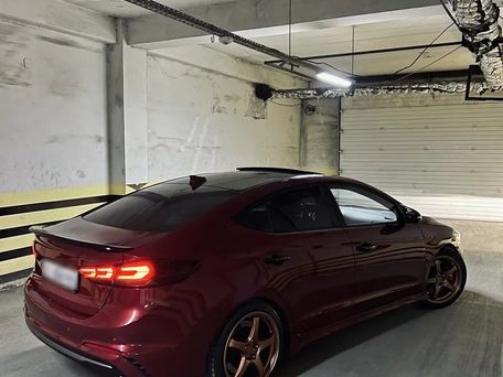 Hyundai Avante, 2018 — 照片 5