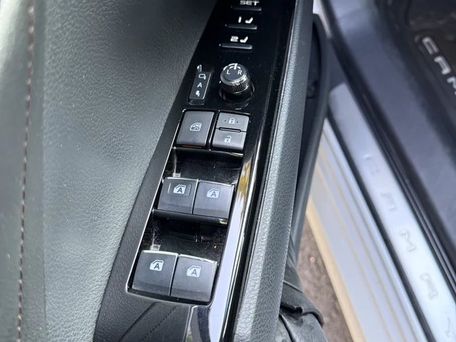 Toyota Camry, 2018 — сүрөт 6