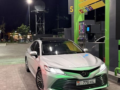 Toyota Camry, 2018 — сүрөт 3