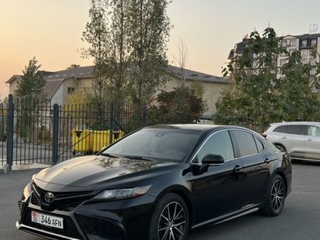Toyota Camry, 2022 — сүрөт 2