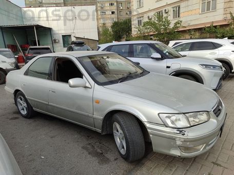Toyota Camry, 2000