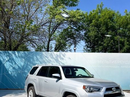Toyota 4Runner, 2018 — сүрөт 4