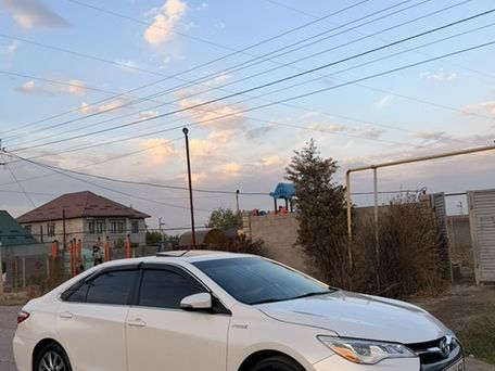 Toyota Camry, 2016 — 照片 2