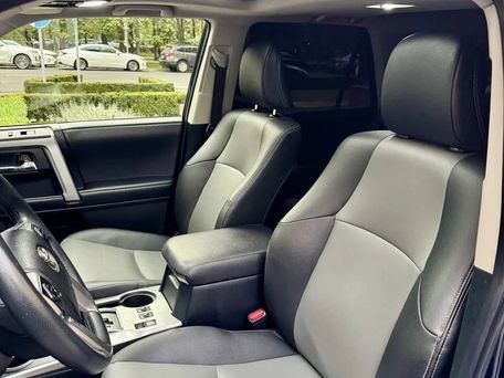 Toyota 4Runner, 2019 — фото 9