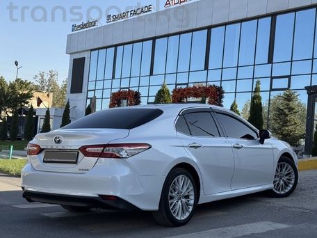 Toyota Camry, 2018 — сүрөт 5