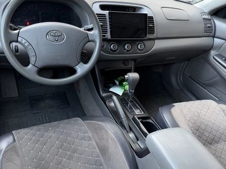 Toyota Camry, 2005 — 照片 5