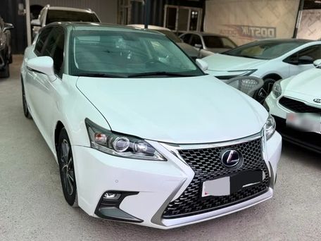 Lexus CT, 2018 — фото 1