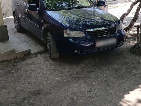 Chevrolet Lacetti, 2011 — 照片 2