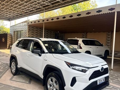 Toyota RAV4, 2021 — photo 3