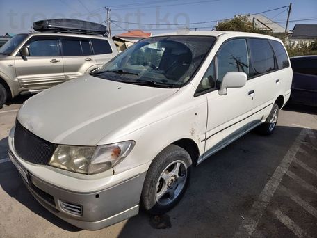 Nissan Presage, 1998 — сүрөт 2