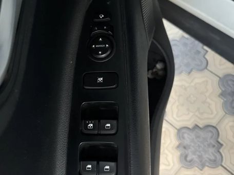 Kia Stonic, 2019 — сүрөт 10