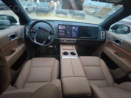 Li Auto (Lixiang) L6, 2025 — photo 6
