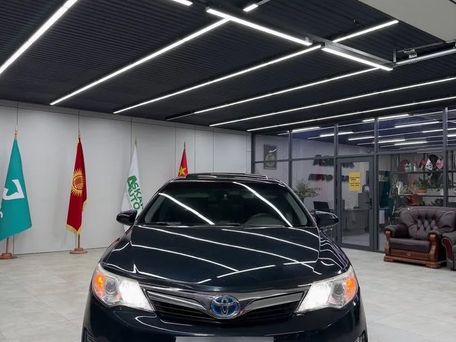 Toyota Camry, 2012 — 照片 2