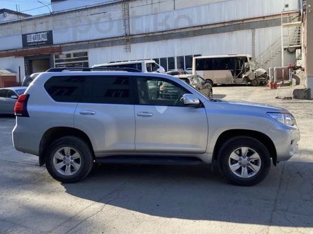 Toyota Land Cruiser Prado, 2021 — фото 1