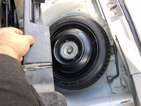 Mazda Verisa, 2004 — сүрөт 3