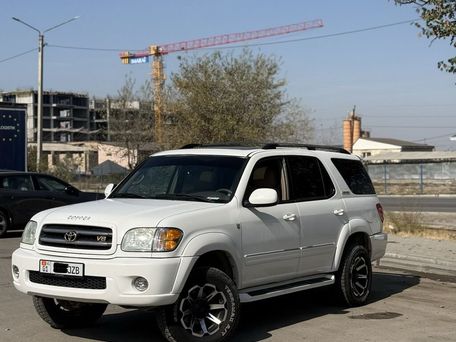 Toyota Sequoia, 2004 — 照片 1
