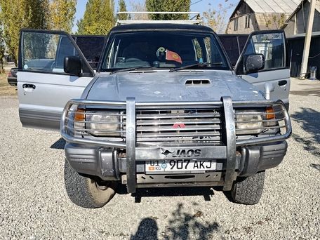 Mitsubishi Pajero, 1994 — photo 10