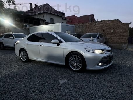 Toyota Camry, 2019 — 照片 3