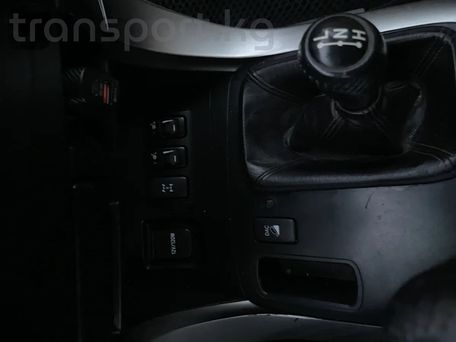 Toyota Land Cruiser Prado, 2005 — фото 11