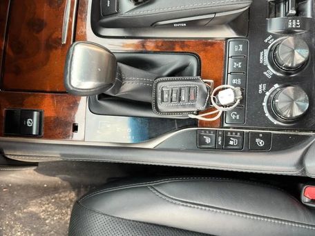 Lexus LX, 2020 — фото 11