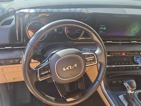Kia Carnival, 2023 — сүрөт 6