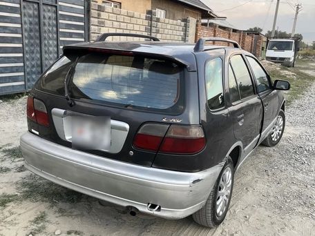Nissan Lucino, 1996 — 照片 6