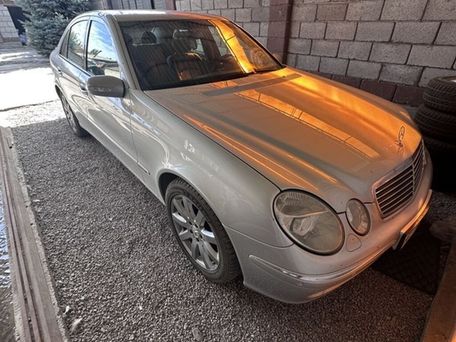 Mercedes-Benz E-Класс, 2004 — сүрөт 1