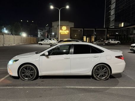 Toyota Camry, 2016 — 照片 8