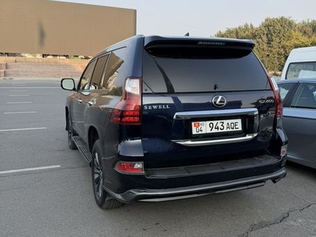 Lexus GX, 2022 — photo 16