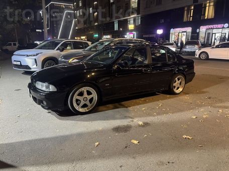 BMW 5 серии, 2001 — 照片 2