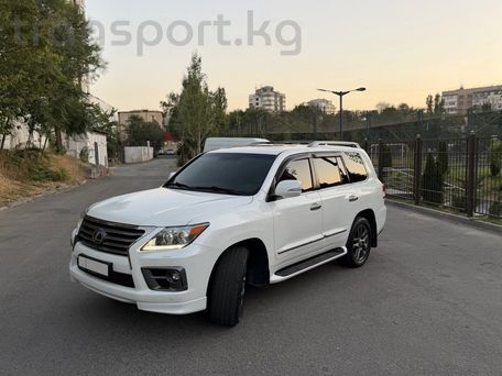 Lexus LX, 2015