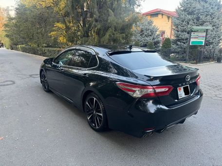 Toyota Camry, 2019 — 照片 4